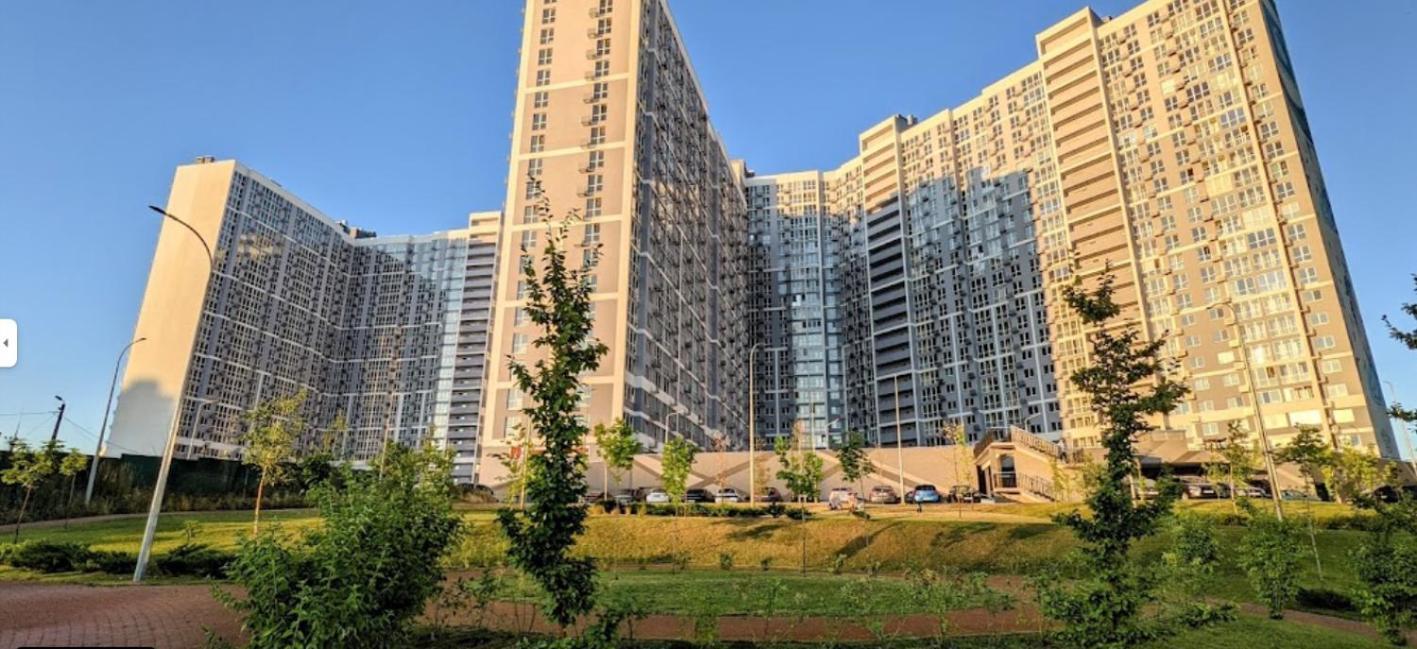 Апартаменти З Панорамним Краєвидом Kyiv Exterior photo